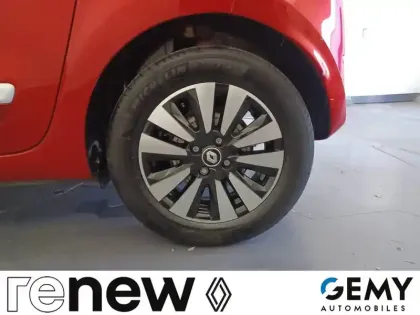 Photo 25 Renault Twingo  III E-Tech