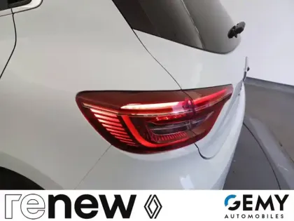 Photo 16 Renault Clio  E-Tech full hybrid 145