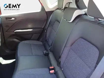 Photo 9 Renault Captur  E-Tech full hybrid 145