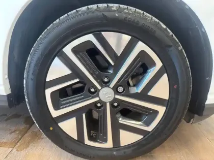 Photo 15 Hyundai Kona  Electrique 39 kWh - 136 ch