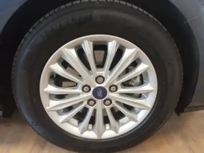 Photo 15 Ford Focus  SW 1.5 EcoBlue 120 S&S