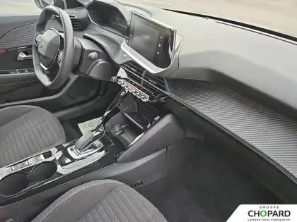 Photo 12 Peugeot 208  Electrique 50 kWh 136ch