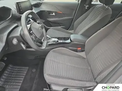Photo 10 Peugeot 208  Electrique 50 kWh 136ch