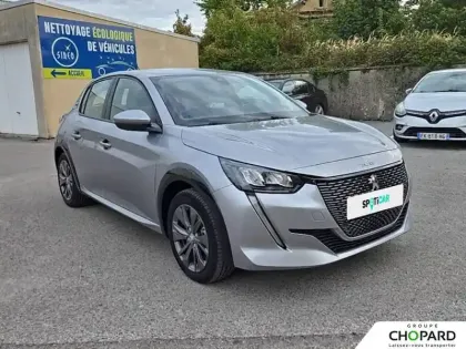 Photo 32 Peugeot 208  Electrique 50 kWh 136ch