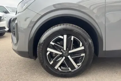 Photo 11 Peugeot 2008  PureTech 100 S&S BVM6