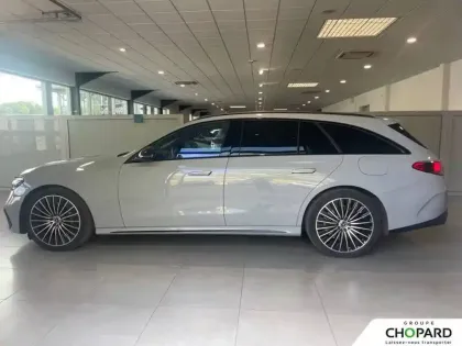 Photo 35 Mercedes Classe E  Break 300 e Hybrid EQ 9G-Tronic