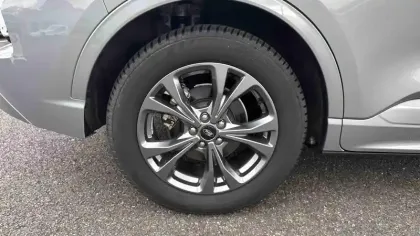 Photo 15 Ford Kuga  2.5 Duratec 190 ch FlexiFuel FHEV E85 Powershift