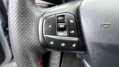 Photo 24 Ford Kuga  2.5 Duratec 190 ch FlexiFuel FHEV E85 Powershift