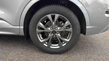 Photo 14 Ford Kuga  2.5 Duratec 190 ch FlexiFuel FHEV E85 Powershift