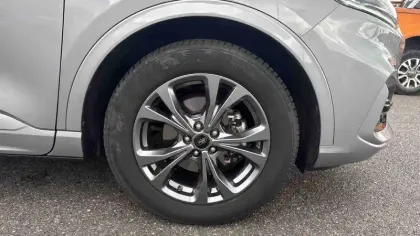 Photo 13 Ford Kuga  2.5 Duratec 190 ch FlexiFuel FHEV E85 Powershift