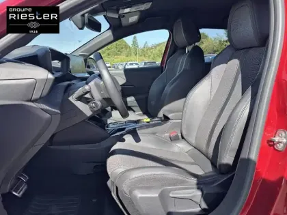 Photo 10 Peugeot 208  Electrique 50 kWh 136ch