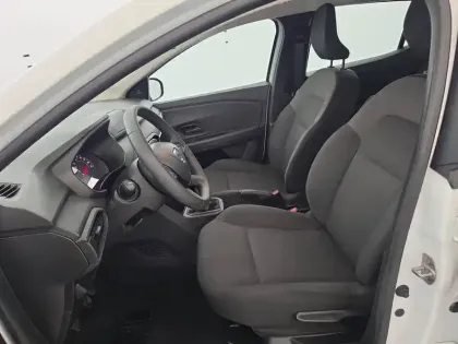 Photo 305 Dacia Sandero  SCe 65