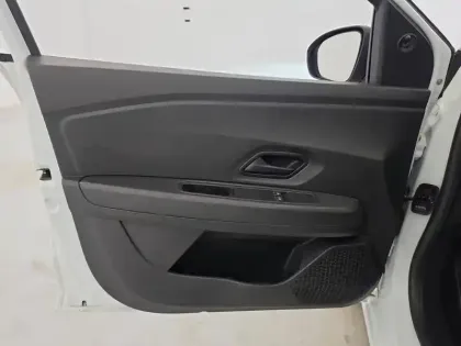 Photo 62 Dacia Sandero  SCe 65