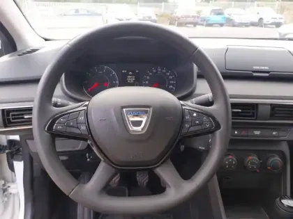 Photo 34 Dacia Sandero  SCe 65