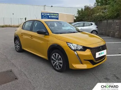 Photo 32 Peugeot 208  Electrique 50 kWh 136ch