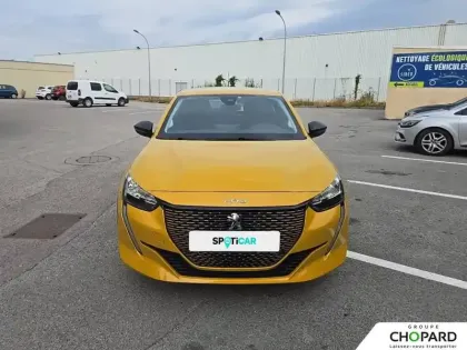 Photo 31 Peugeot 208  Electrique 50 kWh 136ch