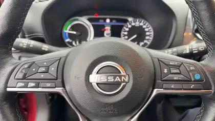 Photo 7 Nissan Juke  Hybrid 143