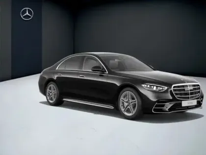 Photo 11 Mercedes CLA 580 e 4MATIC Berline AMG Line