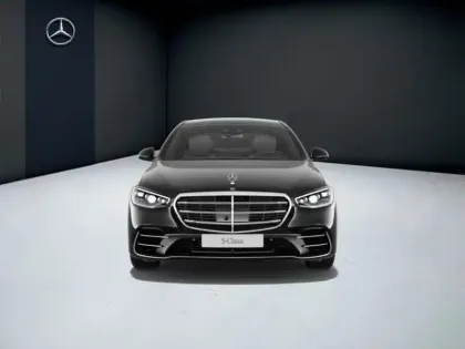 Photo 7 Mercedes CLA 580 e 4MATIC Berline AMG Line
