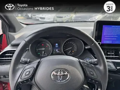 Photo 12 Toyota C-HR  2.0 Hybride 184ch Design Ultimate E-CVT