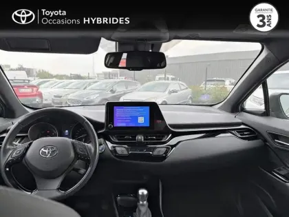 Photo 7 Toyota C-HR  2.0 Hybride 184ch Design Ultimate E-CVT