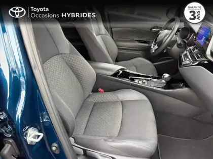 Photo 5 Toyota C-HR  2.0 Hybride 184ch Design Ultimate E-CVT
