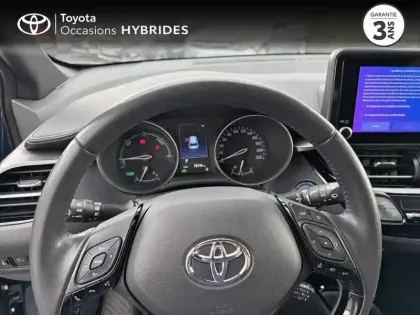 Photo 12 Toyota C-HR  2.0 Hybride 184ch Design Ultimate E-CVT