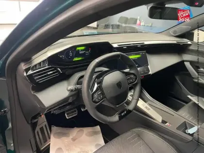 Photo 14 Peugeot 308  1.2 Hybrid 145ch GT e-DCS6