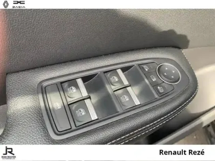 Photo 13 Renault Arkana  1.6 E-Tech 145ch Intens -21B