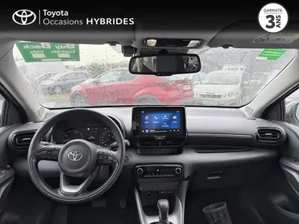 Photo 7 Toyota Yaris  116h Dynamic 5p MC24