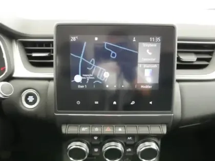 Photo 12 Renault Captur  1.3 TCe mild hybrid 140ch Techno