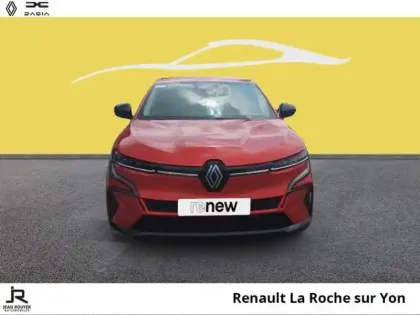 Photo 8 Renault Megane  E-Tech Electric EV60 220ch Equilibre super charge -B