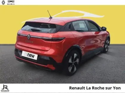 Photo 11 Renault Megane  E-Tech Electric EV60 220ch Equilibre super charge -B