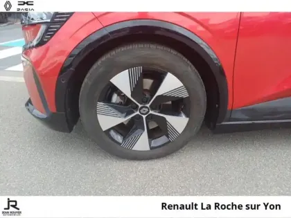 Photo 7 Renault Megane  E-Tech Electric EV60 220ch Equilibre super charge -B