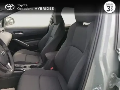 Photo 30 Toyota Corolla  CROSS 1.8 140ch Design MY25