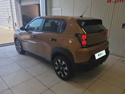 Photo 6 Fiat Panda Grande  1.2 Hybrid Turbo 110ch Icône eDCT6