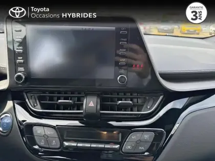 Photo 14 Toyota C-HR  1.8 Hybride 122ch Dynamic E-CVT