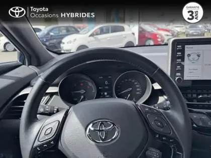 Photo 12 Toyota C-HR  1.8 Hybride 122ch Dynamic E-CVT
