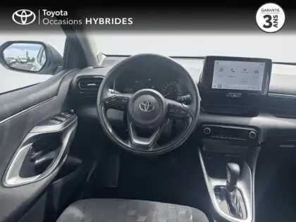 Photo 8 Toyota Yaris  116h Dynamic 5p MC24