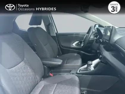 Photo 5 Toyota Yaris  116h Dynamic 5p MC24