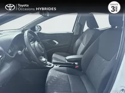 Photo 10 Toyota Yaris  116h Dynamic 5p MC24