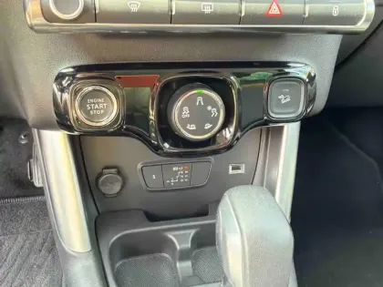 Photo 14 Citroën C3 Aircross  PureTech 130ch S&S Rip Curl EAT6