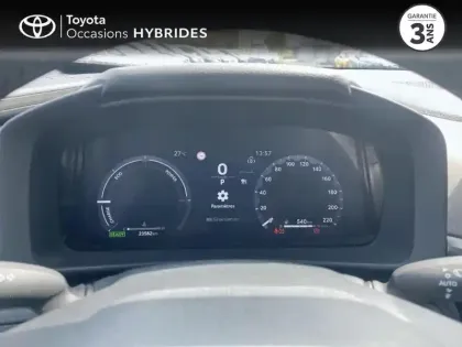 Photo 13 Toyota C-HR  1.8 Hybride 140ch Dynamic NG23