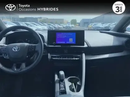 Photo 7 Toyota C-HR  1.8 Hybride 140ch Dynamic NG23
