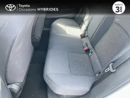 Photo 11 Toyota C-HR  1.8 Hybride 140ch Dynamic NG23