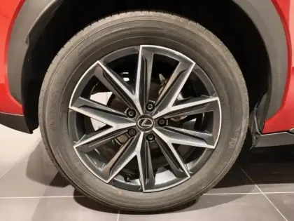 Photo 7 Lexus Lbx  1.5 136ch Cool 2WD Pack Advanced