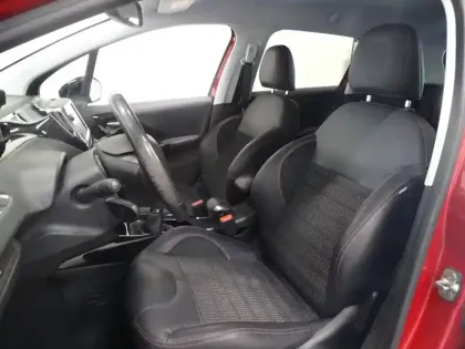 Photo 11 Peugeot 2008  1.2 PureTech 110ch GT Line S&S