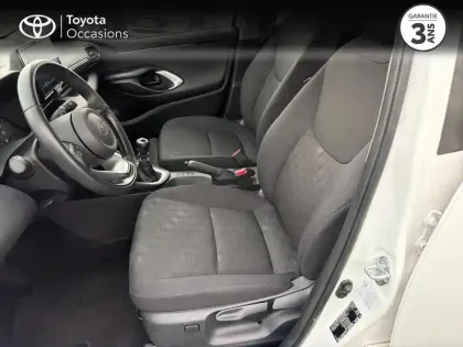 Photo 10 Toyota Yaris  70 VVT-i Dynamic Business 5p MY22