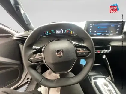 Photo 11 Peugeot 2008  1.2 Hybrid 110ch Edition e-DCS6
