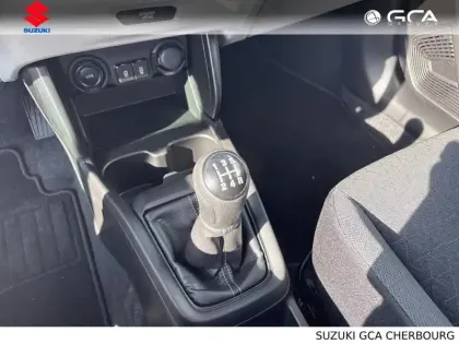 Photo 8 Suzuki Swift  1.2 Hybrid 83ch Privilège